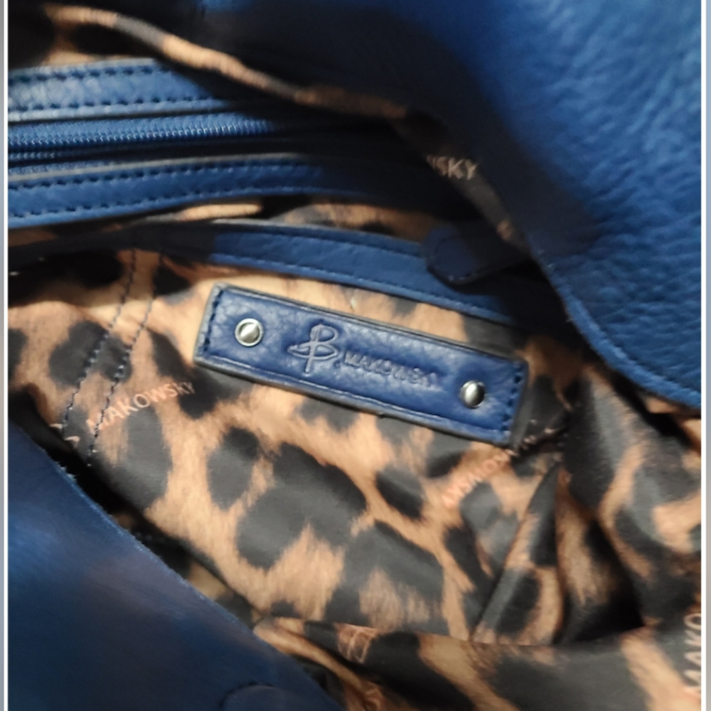 B. MAKOWSKY BLUE LEATHER HOBO BAG - Picture 8 of 12